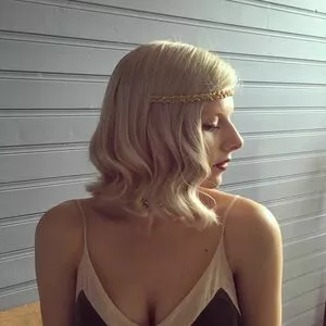 Aurora Aksnes / auroramusic / singer nude photo #0050