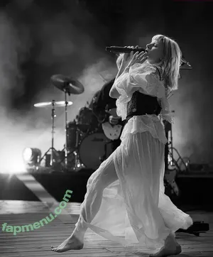 Aurora Aksnes / auroramusic / singer nude photo #0442