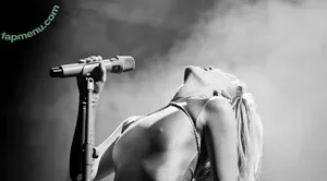 Aurora Aksnes / auroramusic / singer nude photo #0451