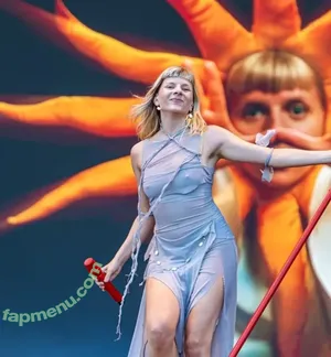 Aurora Aksnes / auroramusic / singer nude photo #0513