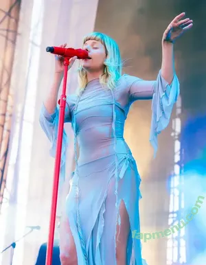 Aurora Aksnes / auroramusic / singer nude photo #0559