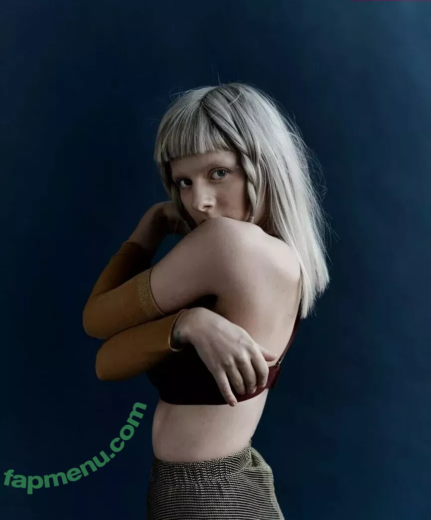 Aurora Aksnes nude photo #0034 (auroramusic / singer)