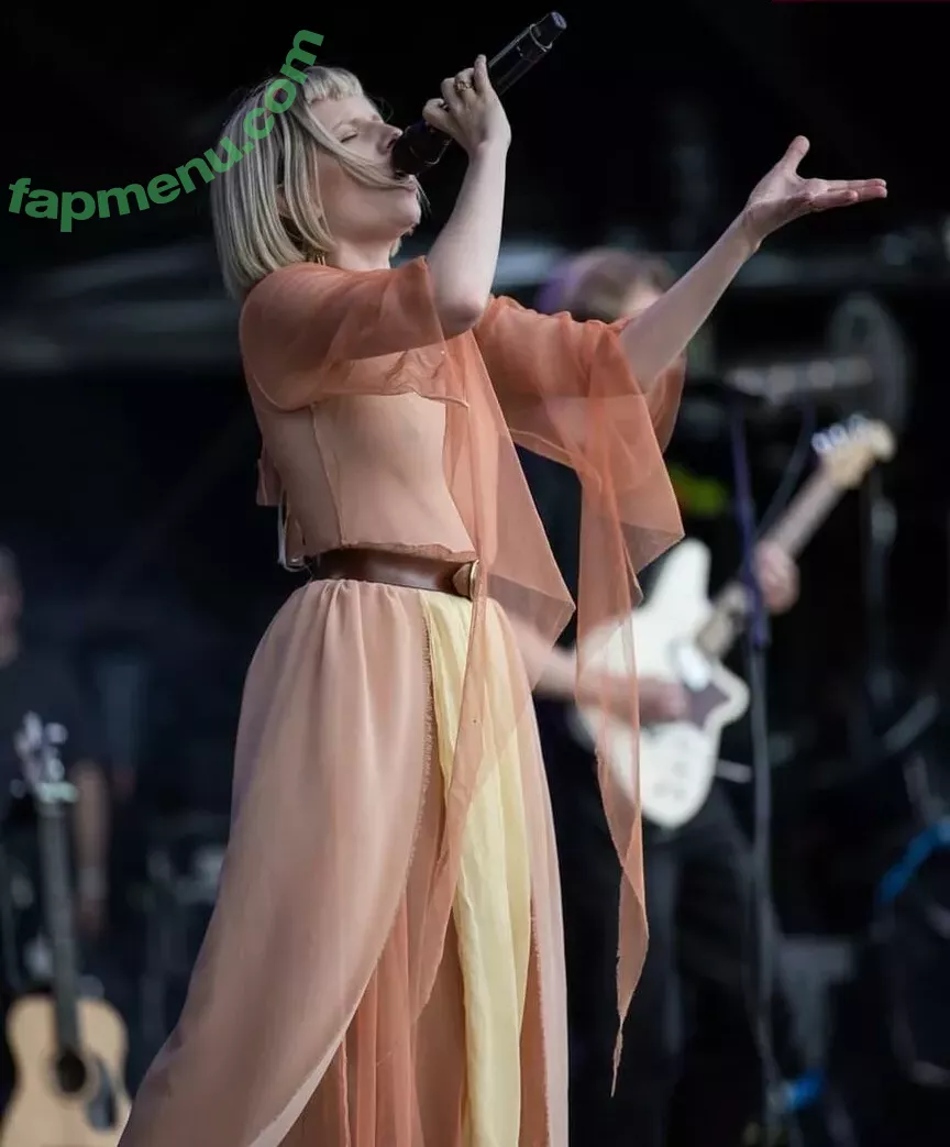 Aurora Aksnes nude photo #0083 (auroramusic / singer)