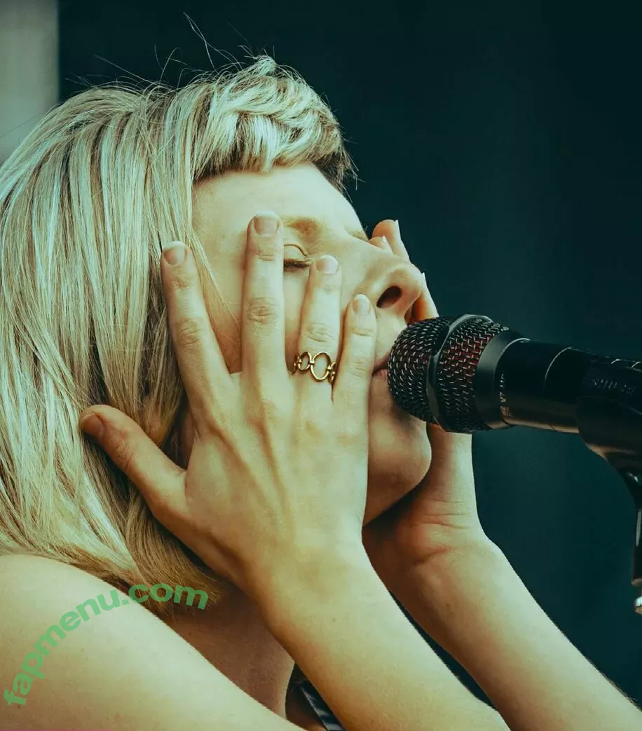 Aurora Aksnes nude photo #0109 (auroramusic / singer)