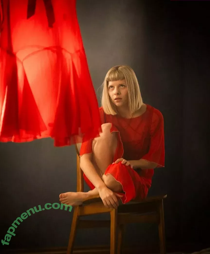 Aurora Aksnes nude photo #0131 (auroramusic / singer)