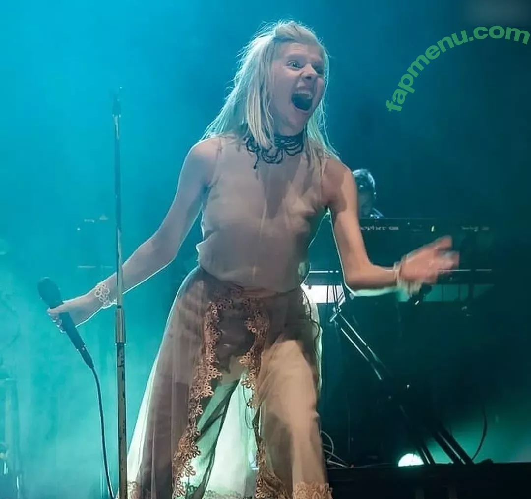 Aurora Aksnes nude photo #0195 (auroramusic / singer)