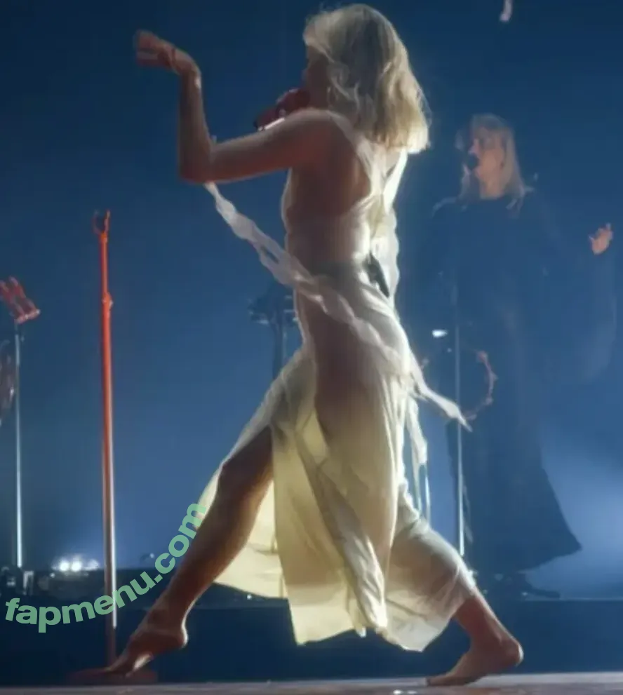 Aurora Aksnes nude photo #0455 (auroramusic / singer)