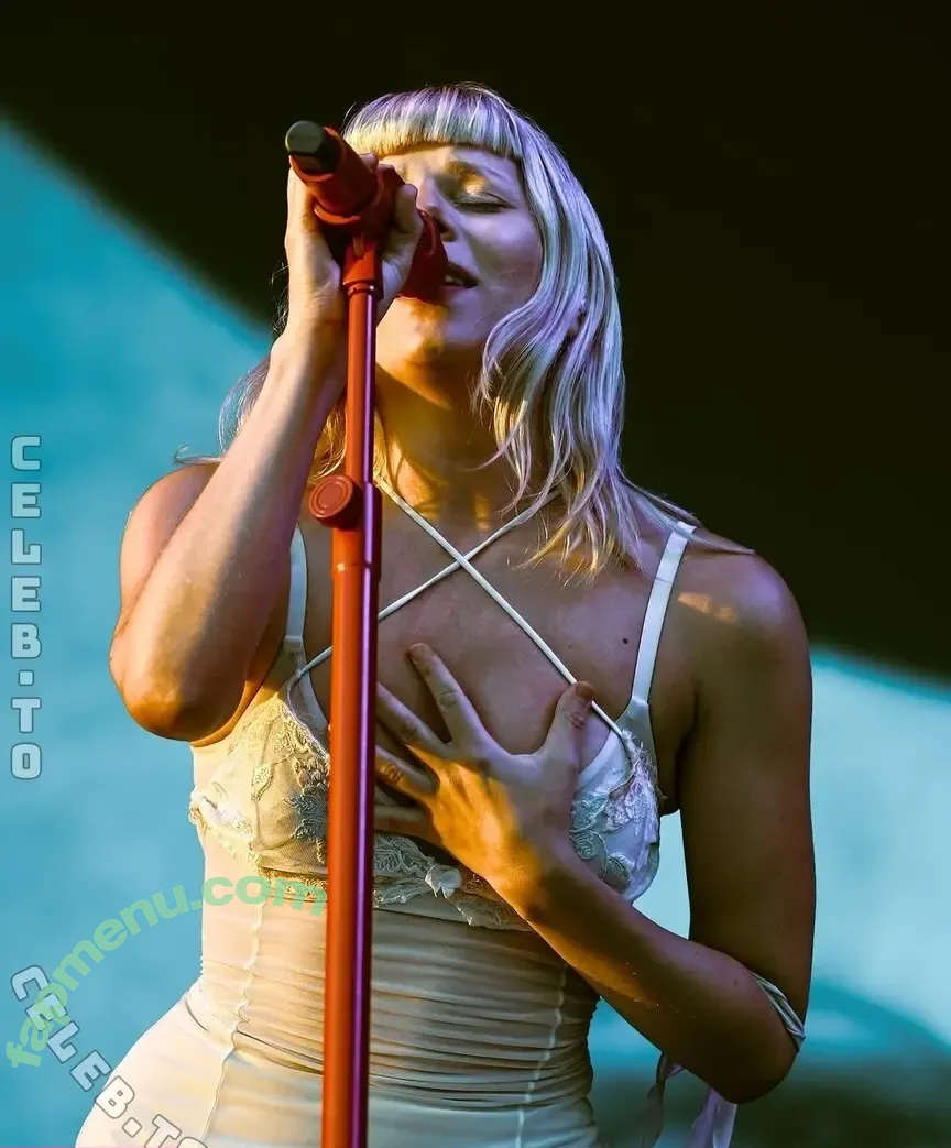 Aurora Aksnes nude photo #0487 (auroramusic / singer)