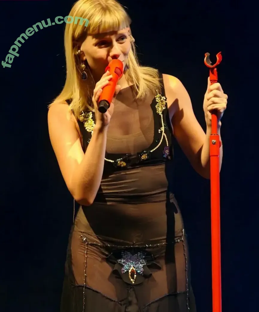 Aurora Aksnes nude photo #0495 (auroramusic / singer)