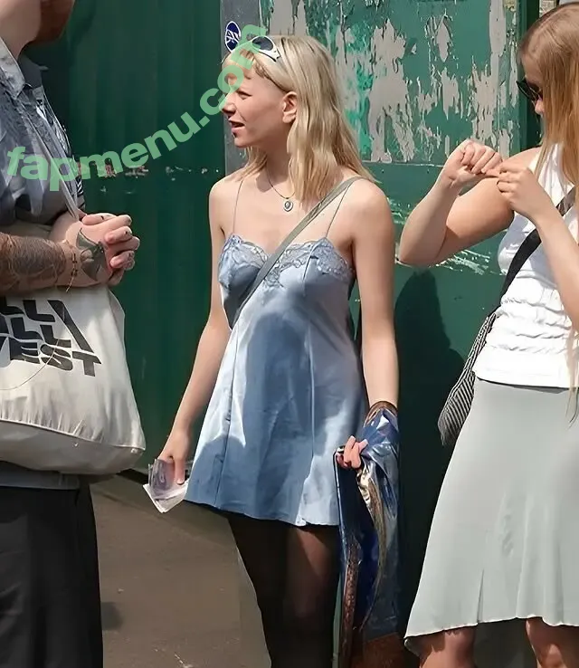 Aurora Aksnes nude photo #0545 (auroramusic / singer)