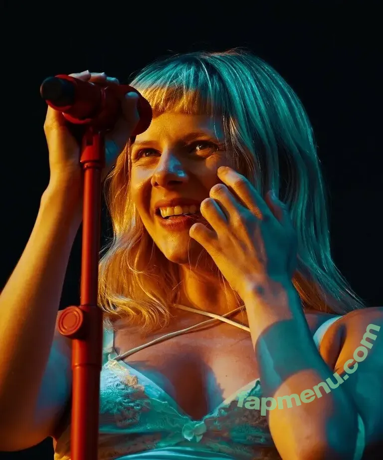 Aurora Aksnes nude photo #0548 (auroramusic / singer)