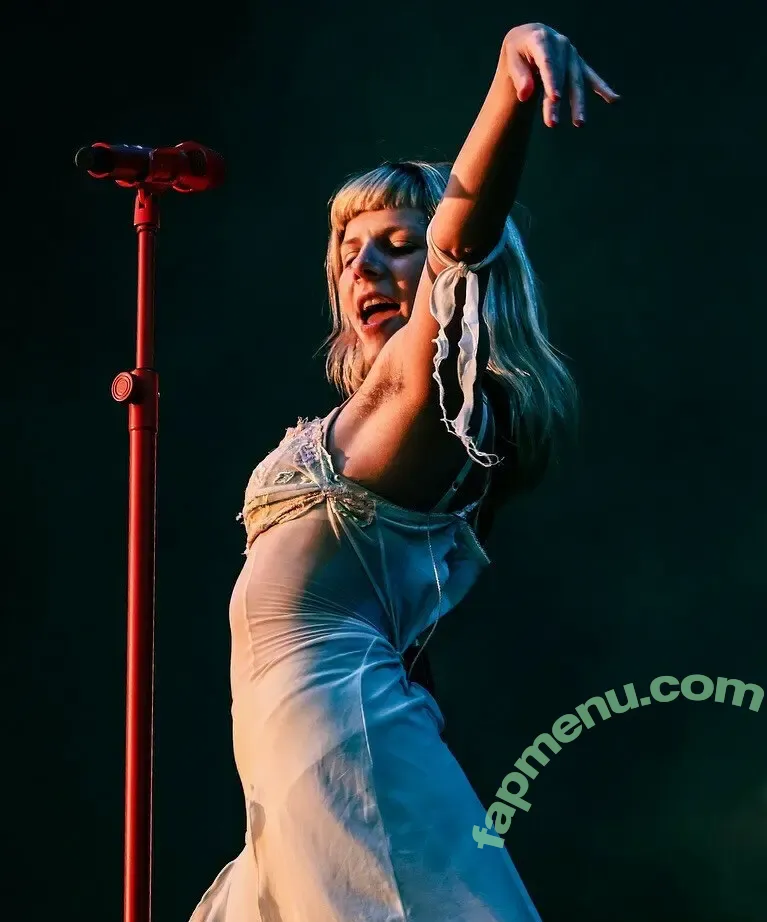 Aurora Aksnes nude photo #0549 (auroramusic / singer)