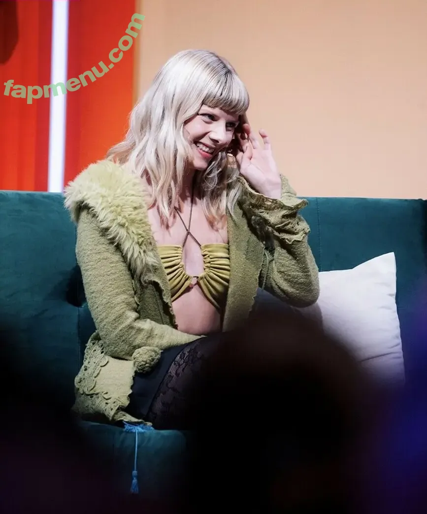 Aurora Aksnes nude photo #0554 (auroramusic / singer)