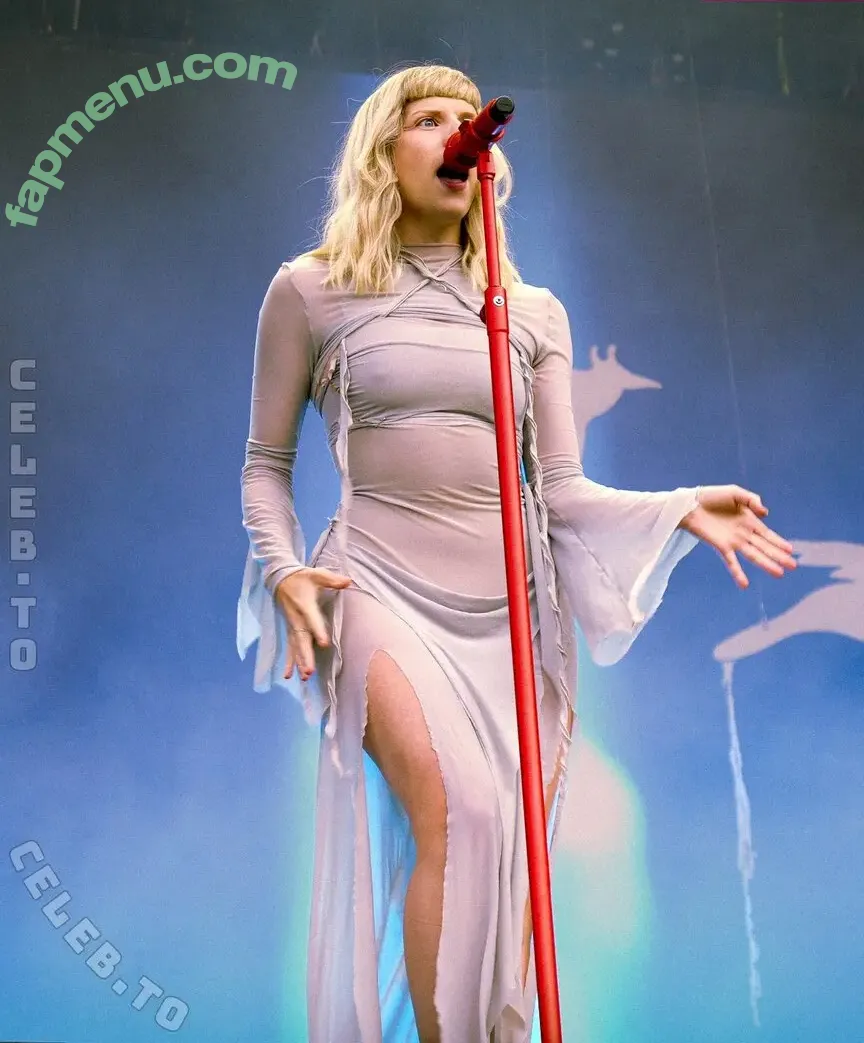 Aurora Aksnes nude photo #0576 (auroramusic / singer)