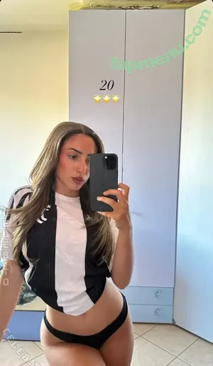 Aurora Becarelli / auro.becarelli / aurora.becarelli / bronzed_aurora nude photo #0088