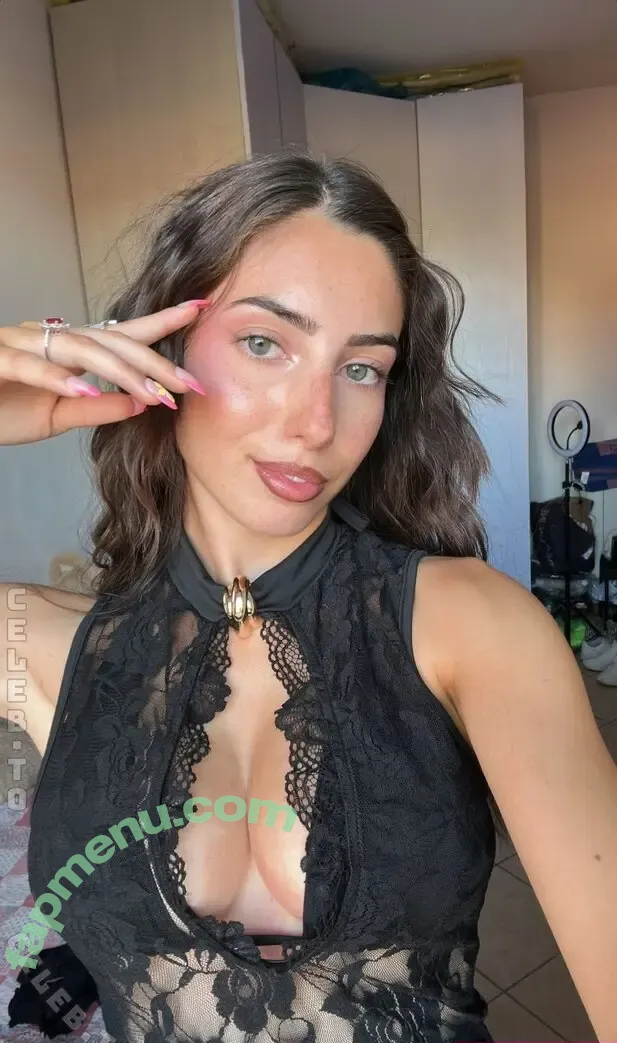 Aurora Becarelli nude photo #0089 (auro.becarelli / aurora.becarelli / bronzed_aurora)