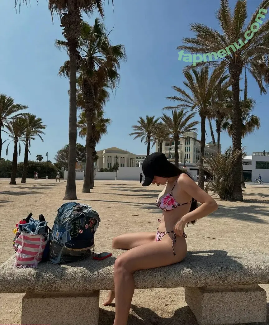 Aurora Becarelli nude photo #0102 (auro.becarelli / aurora.becarelli / bronzed_aurora)