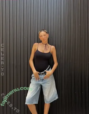 Aurora Mariani / auroraamarianii nude photo #0033