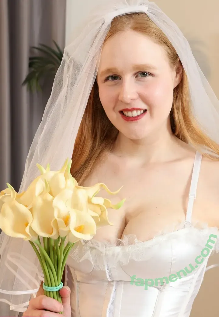 Aurora Phoenix nude photo #0200 (auroraphoenix4 / auroraphoenixmodel)