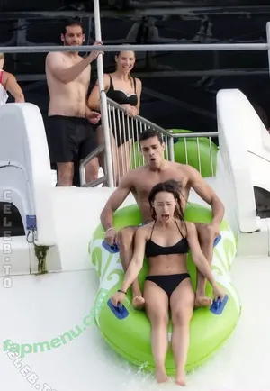 Aurora Ramazzotti / nichtvondieserweltofficial nude photo #0338