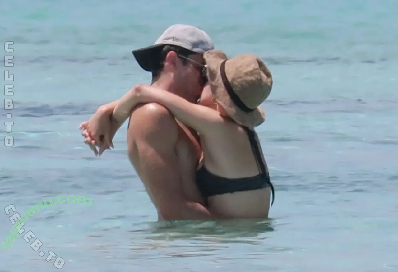 Aurora Ramazzotti nude photo #0317 (nichtvondieserweltofficial)