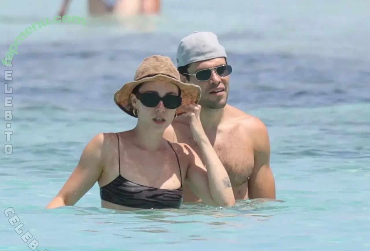 Aurora Ramazzotti nude photo #0319 (nichtvondieserweltofficial)