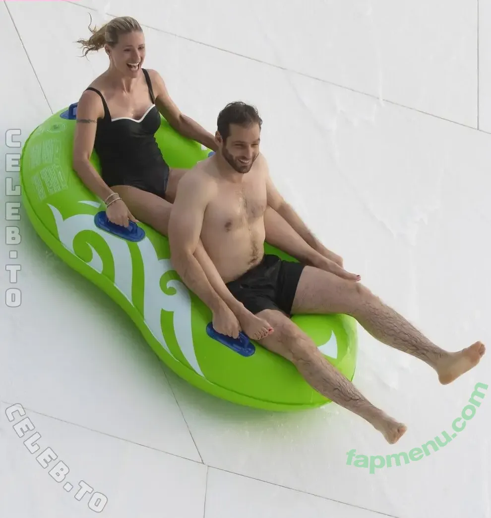 Aurora Ramazzotti nude photo #0344 (nichtvondieserweltofficial)