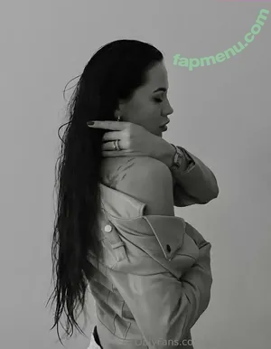 aurora_vinga / auroraaa.v nude photo #0001