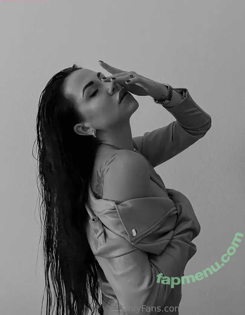 aurora_vinga nude photo #0032 (auroraaa.v)