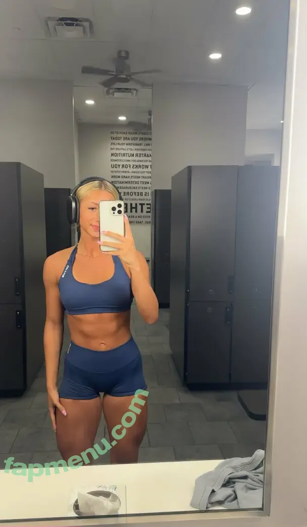 aurorabenson nude photo #0026 (aurorabenson_)