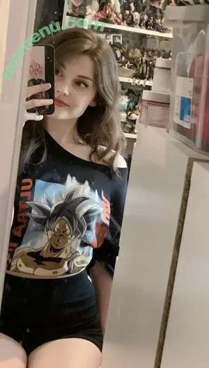 auroraiskira / kingauratv nude photo #0027