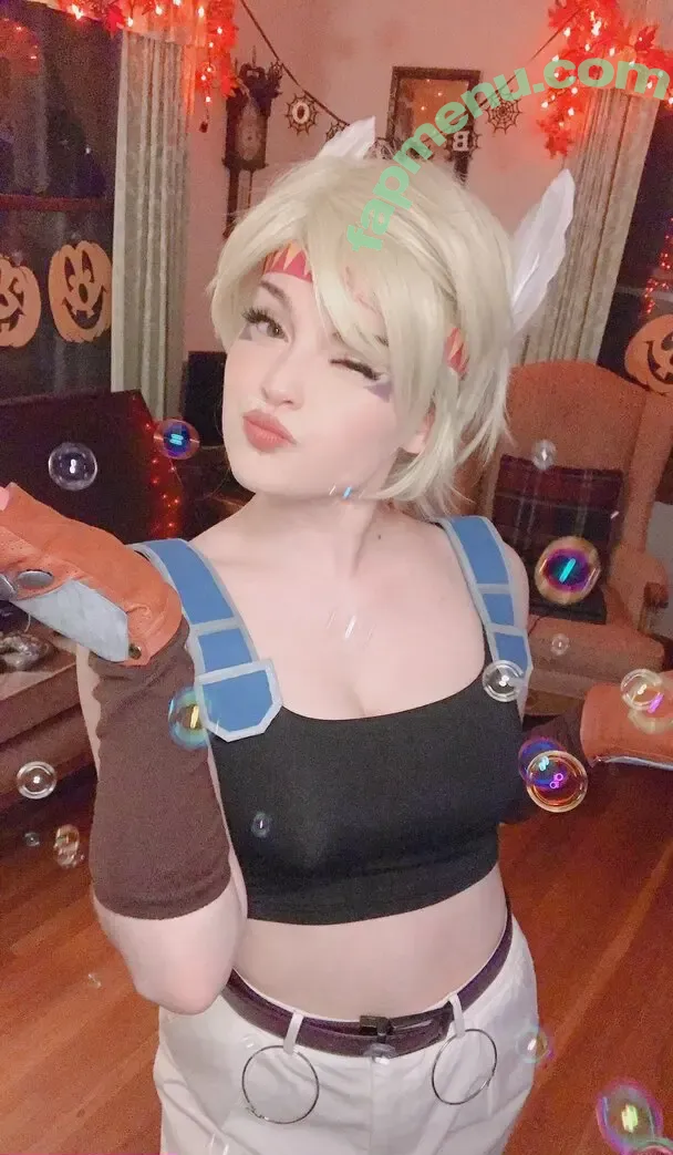 auroraiskira nude photo #0020 (kingauratv)