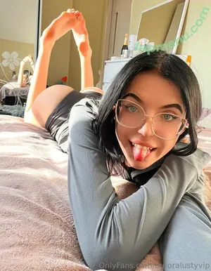  nude photo #0009