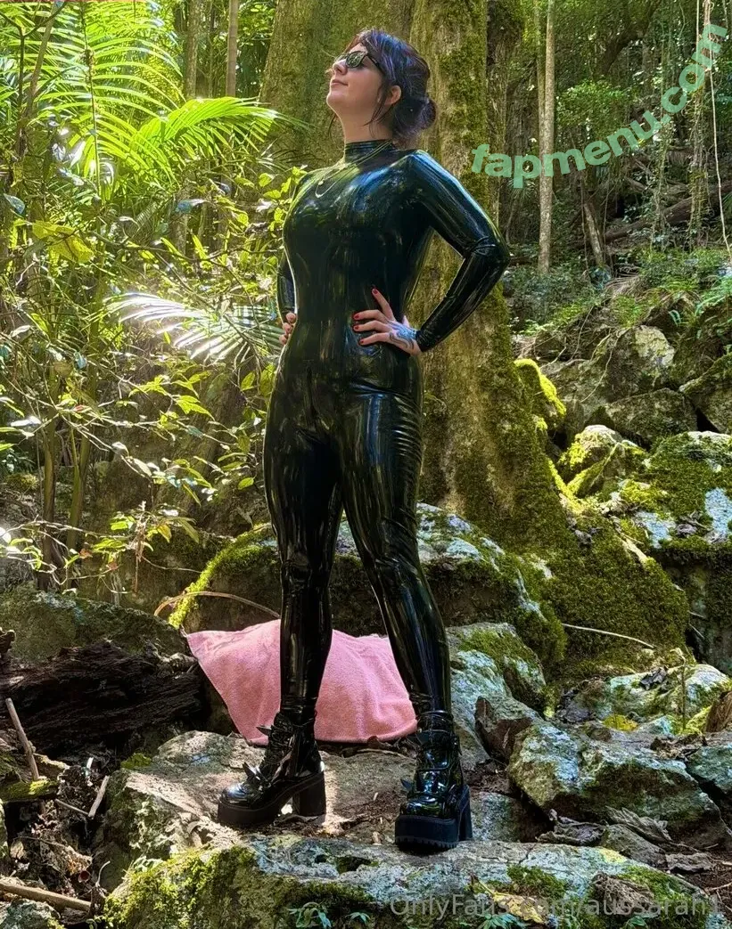 aussarah1 nude photo #0114 (aussarah1)