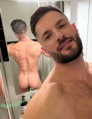  nude photo #0009