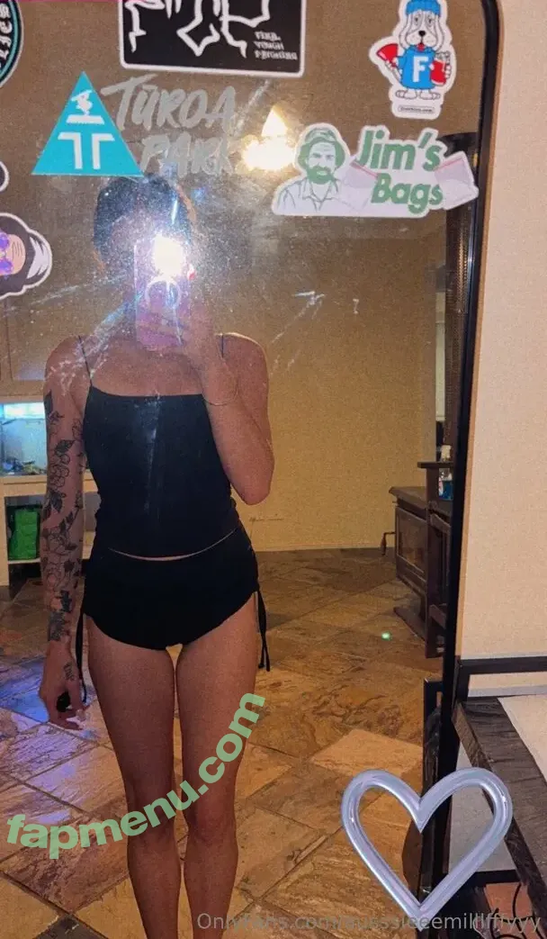 ausssieeemilllfffyyy nude photo #0005 (ausssieeemilllfffyyy)