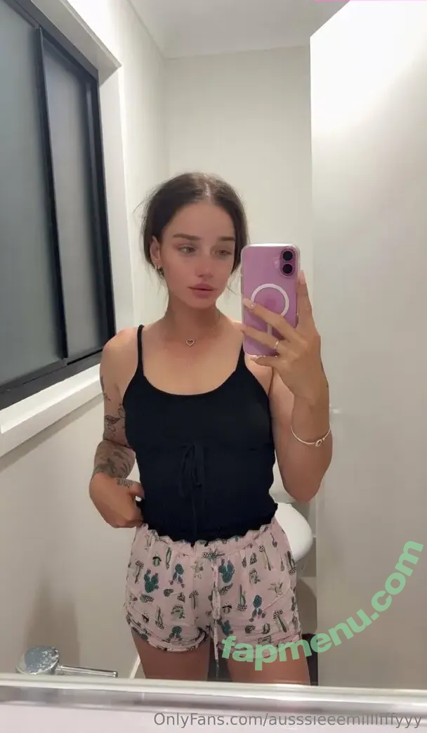 ausssieeemilllfffyyy nude photo #0014 (ausssieeemilllfffyyy)