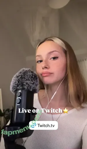 Austrian ASMR / austrianasmrgurl nude photo #0040