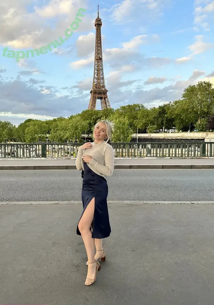 Autumn nude photo #0164 (autumn_blaise / autumnrhodess / colorsofautumn / old-lawfulness2173 / thecolorautumn)