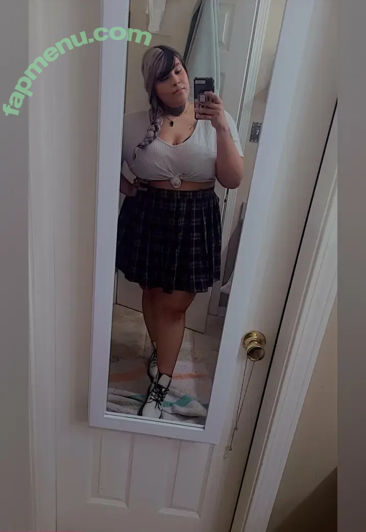 autumn_has_anxiety nude photo #0014 (autumn_has_anxiety)