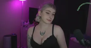 AutumnEev nude photo #0001