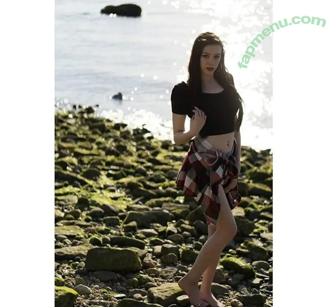 Autumnn_SGH nude photo #0057 (KimAshleyBailey / KimBailey / adventuresofautumnn)