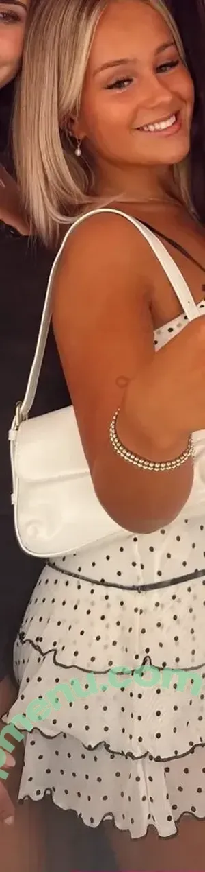 ava_hadley / Ava / XoCashPrincess1 / ava.ludwar / avaludwar nude photo #0083