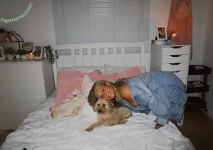 ava_hadley / Ava / XoCashPrincess1 / ava.ludwar / avaludwar nude photo #0109