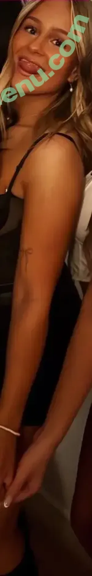 ava_hadley / Ava / XoCashPrincess1 / ava.ludwar / avaludwar nude photo #0123