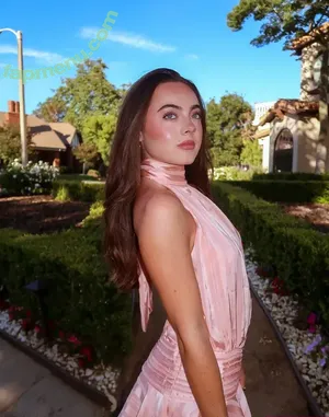 Ava Allan / avaalan / avaallan nude photo #0333