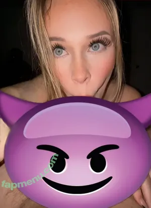 Ava.Bolding nude photo #0026