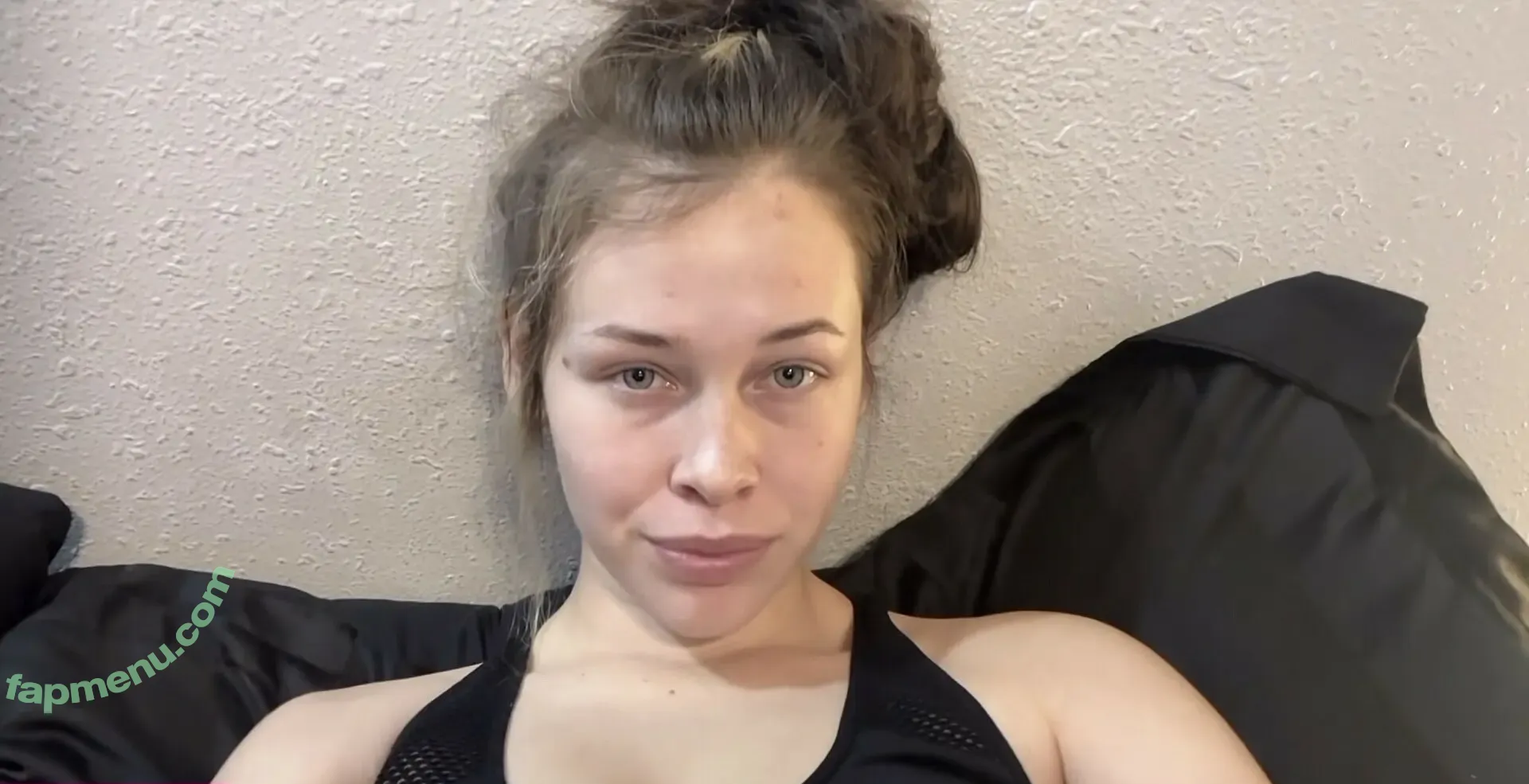 Ava.Bolding nude photo #0020 (Ava.Bolding)