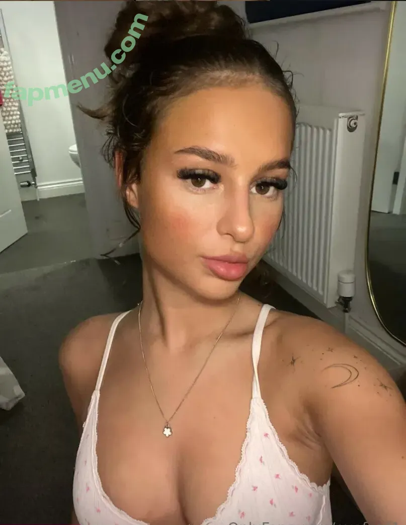 Ava Ford nude photo #0008 (avaford1 / avaxfiona)