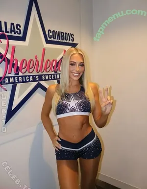 Ava Lahey / DCC / avamarielahey nude photo #0036